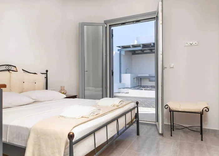 Unique Naxian House * Naxos City