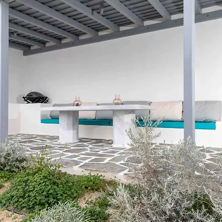 Дом отдыха Unique Naxian House