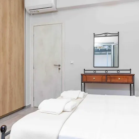 Unique Naxian House Дом отдыха Naxos City